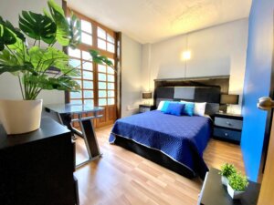 HOSTAL ROMA - CIBELES / expedia.com
