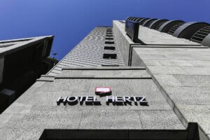 HERTZ Hotel / expedia.com