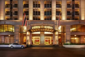 The Davis Bangkok Hotel / expedia.com