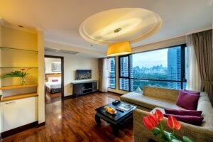 Bandara Suites Silom / expedia.com